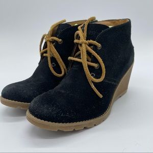 Sperry, Leather Wedge Shoes, Size 6.5. 3” Heel. In excellent condition!